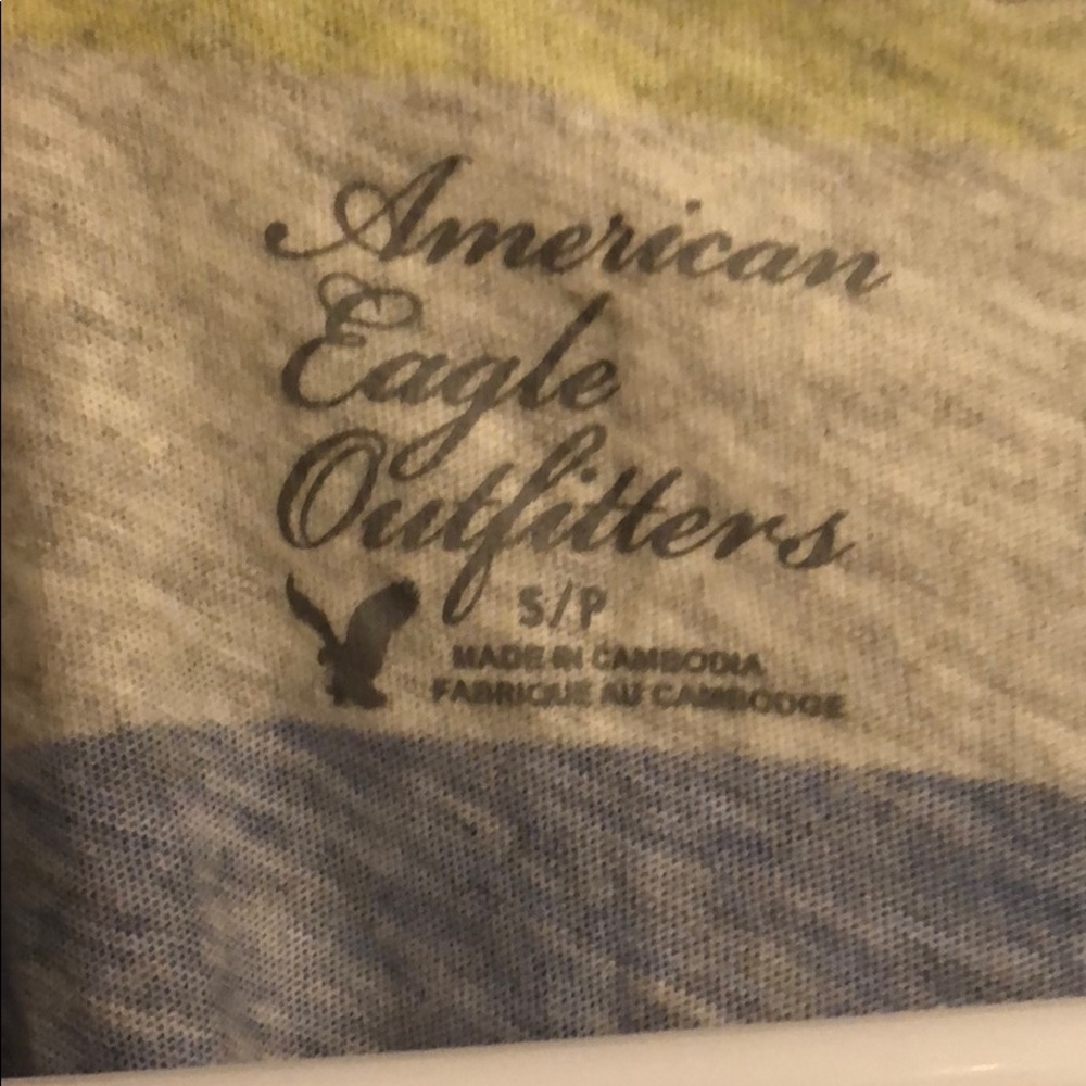 American eagle shirt 9/10 - Picture 2 of 3